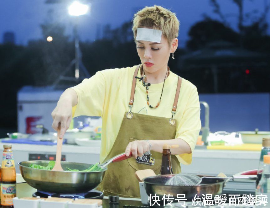 《中餐厅5》从宣扬美食文化,变成了一帮明星在学做菜