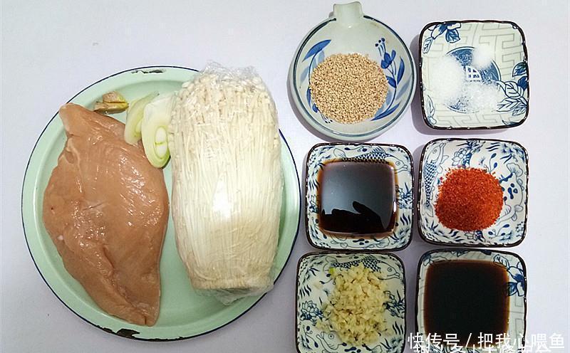 五元钱鸡胸肉做成待客菜,酸辣微甜回味足,上桌秒光