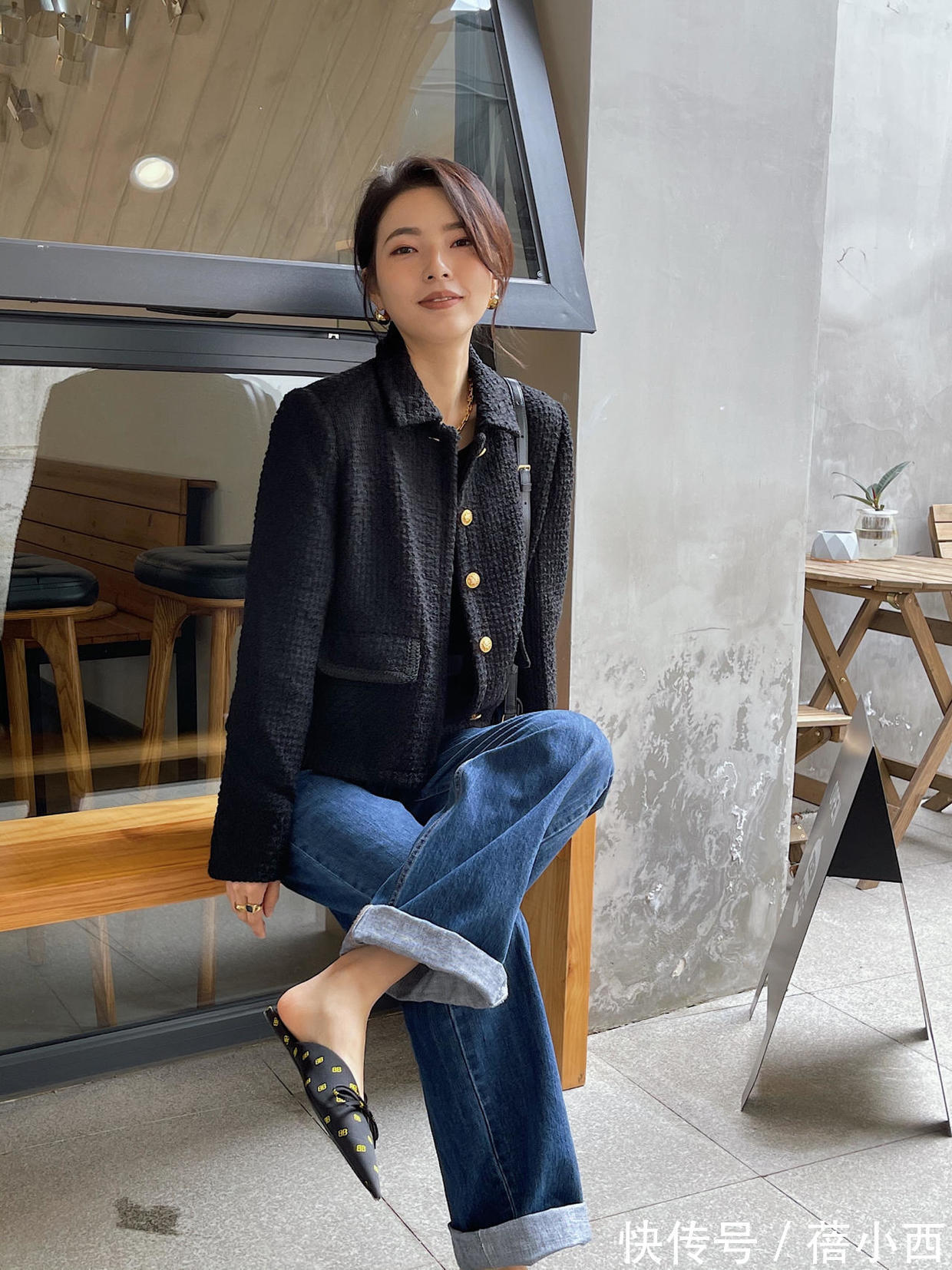 半身裙 “短外套”是优雅女人的穿搭必备,配半身裙、裤子都自带高级感