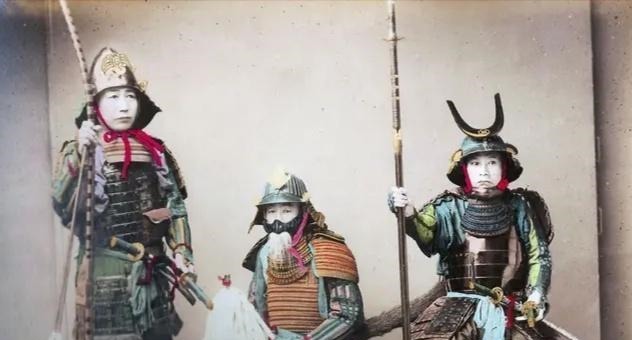 贵族|日本武士阶级的三张面孔封建贵族的“侍”、殿上人、最后的武士