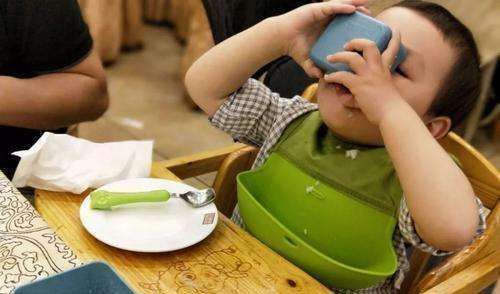 发育|智力跟遗传有关,但后天养育用对了方法,也能促进孩子大脑发育