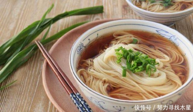 大冷天来一碗热汤面,好吃又舒坦!6款早餐汤面简单又省事