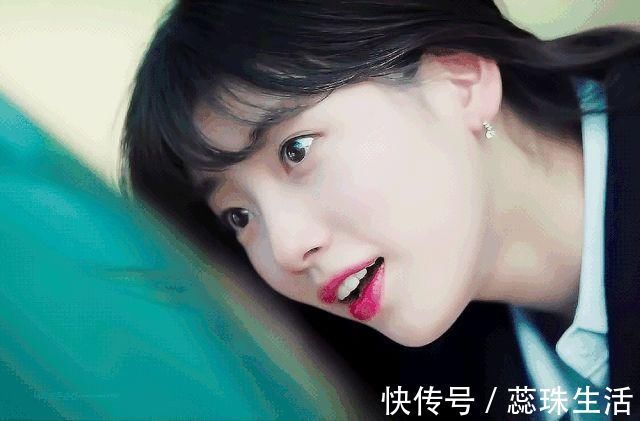 眼线|长期化妆和不化妆的女生,十年后区别也太大了吧?!