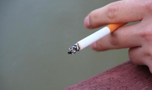 胃黏膜|慢性胃炎不能吃鸡蛋?提醒:这4种食物尽量少吃,一起了解下