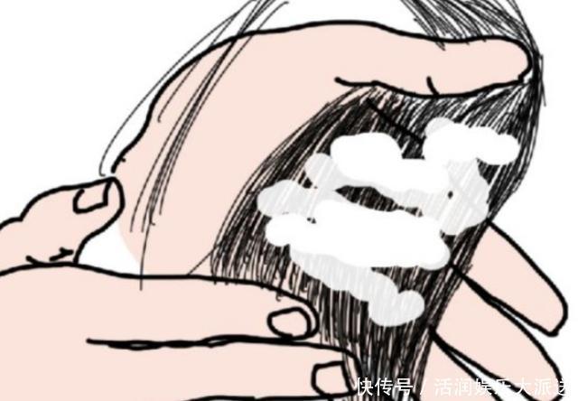 头发|用护发素时多1步,头发吹干也滑得像牛奶,护发精油也不需要了