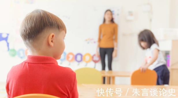 父母|童年的秘密:儿童心理畸变的8种表现行为,对身心成长的影响