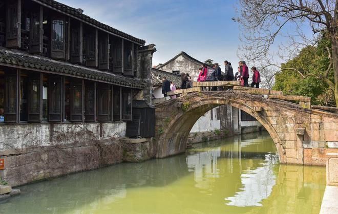 乌镇|中国最值得旅游的10座古镇：古香古色古巷，别有一番风味！