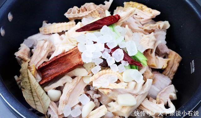 秋后多给家人吃这菜,香浓味美,鲜嫩爽脆,往锅里一扔就好,简单