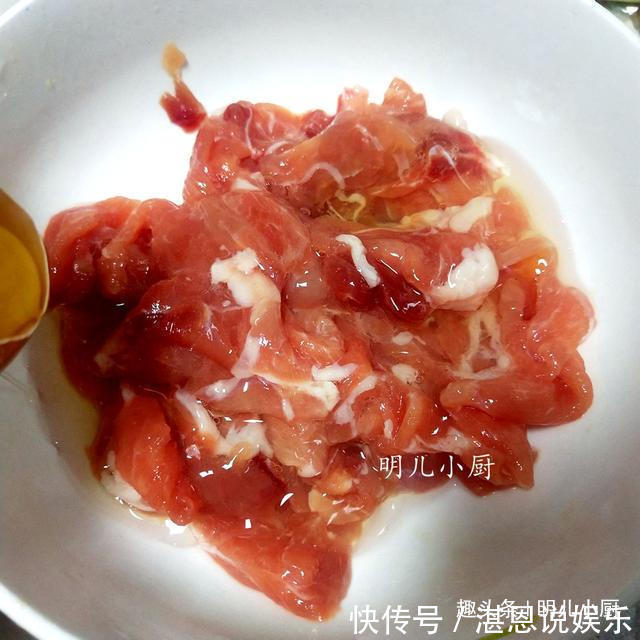 三伏天多喝此汤，滴油不放10分钟出锅，汤酸爽肉鲜嫩，天天吃不腻