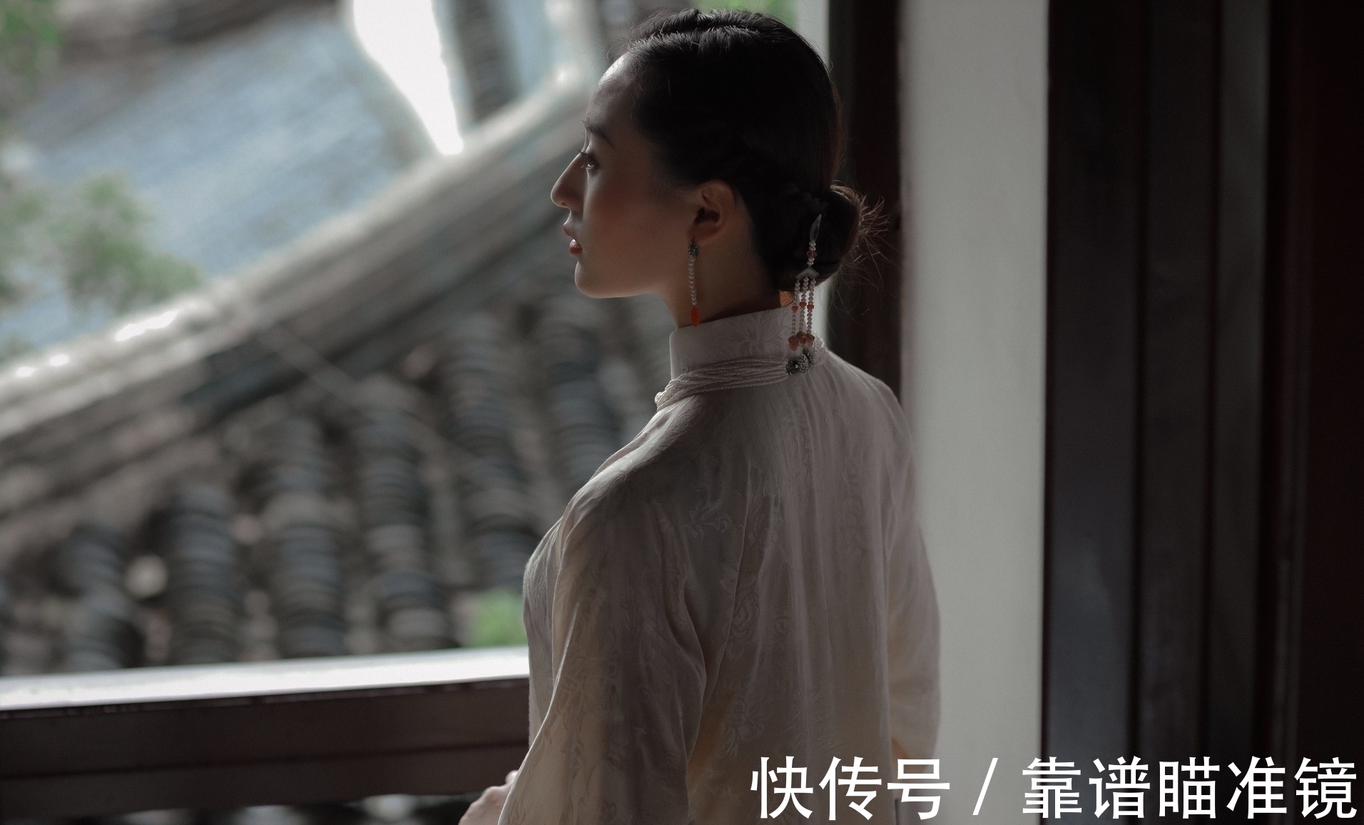 春行#诗·十一首丨蓝天碧水惹人醉,花笑春风眨眼睛