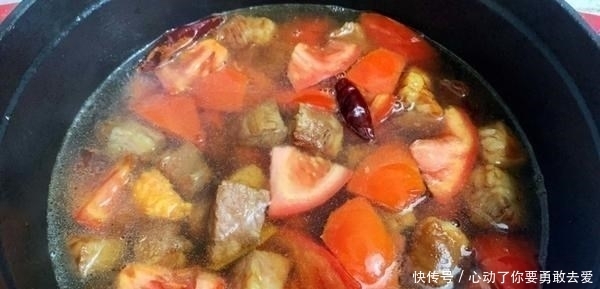 春末遇到此菜别手软,堪称植物“美白丸”,常吃晒黑的皮肤也白了