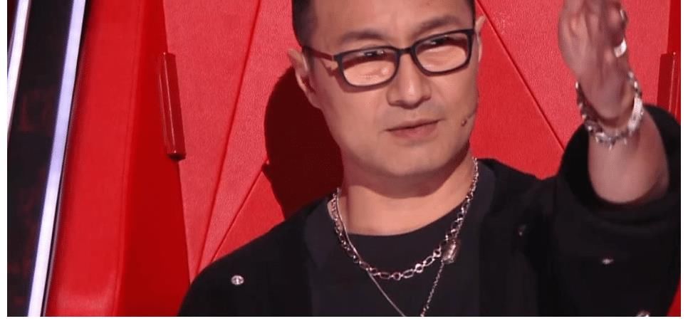 五强|《中国好声音》谭轩辕被淘汰，票数少的可怜，这脸打的有点响