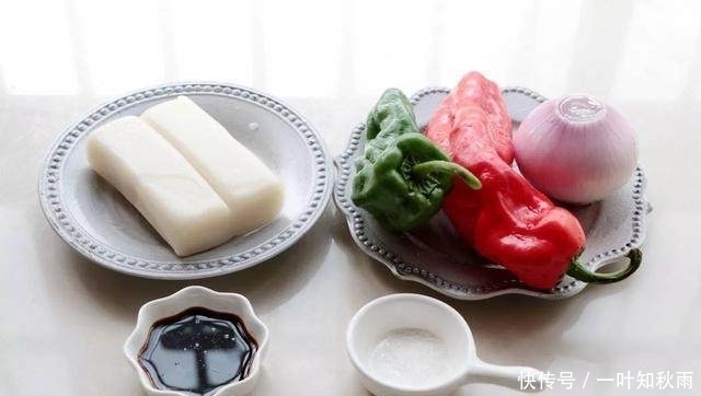 年糕这样炒超级美味快手,一顿两碗不够吃!吃了还想吃!