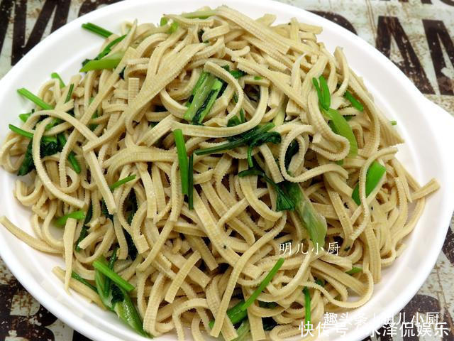 主食|天热，晚餐就把它当做主食，健康营养，饱腹不易长肉，女人要常吃