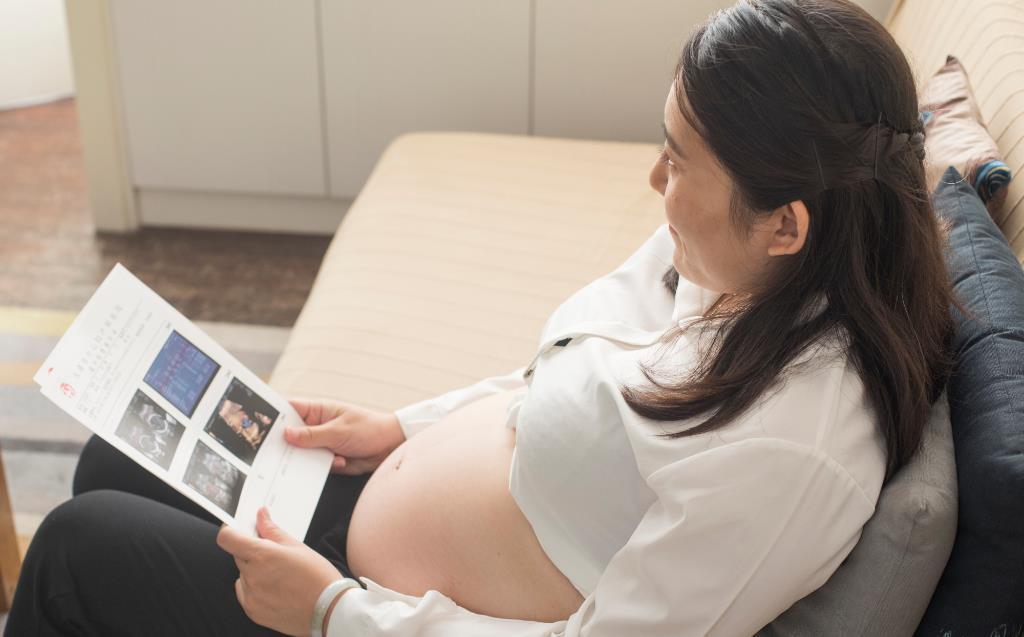 宝宝|孕26周准妈妈呼吸不畅,去医院检查后,医生却笑了