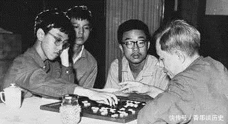 后半生|昔日神童今何在……有多少孩子,赢在起跑线,输了后半生