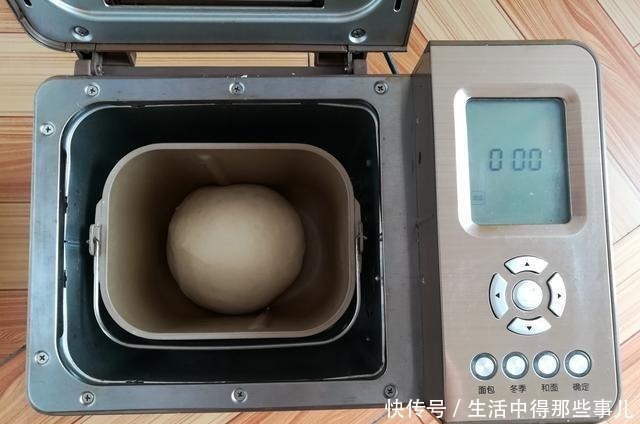 面团|6年里做了上百次披萨，最爱还是这口味，香软蓬松，好吃又解馋