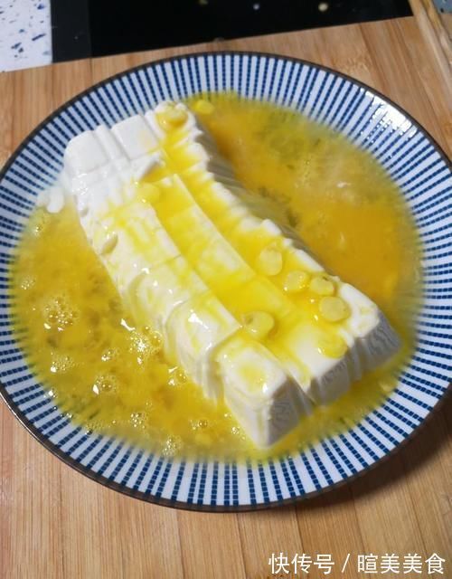 心灵鸡汤|早餐要快捷又要营养丰富:内酯豆腐蒸鸡蛋这样做,十分钟搞定