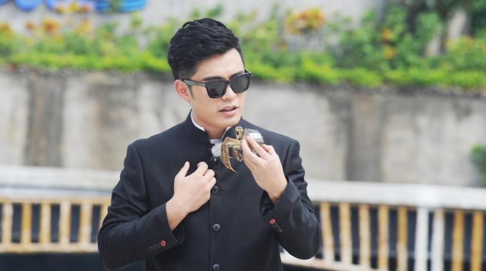 娱报:点名《跑男》Baby、陈赫、邓超、李晨、郑恺、蔡徐坤!