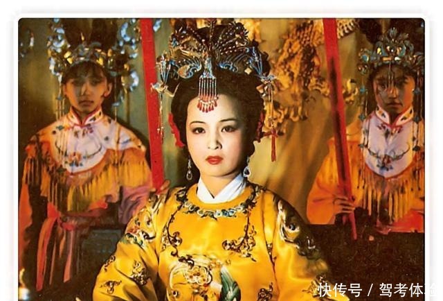 贾府的衰败与元妃的死关系很大,那么贾元春到底是怎么死的