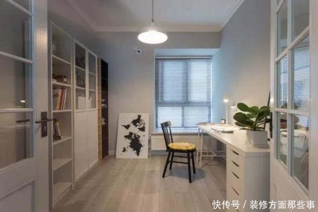 背景墙|125平北欧风三居室,餐桌在沙发后面可以一边吃饭一边看电视