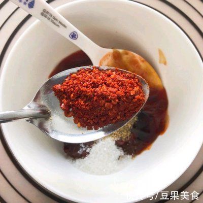 黄豆酱|老妈做的自制酱香饼，怎么吃都不腻