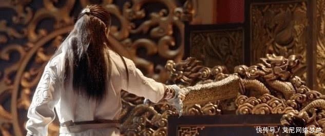杨逍&张无忌为啥放弃当皇上,当他劈开龙椅时,有谁注意到朱元璋的表情