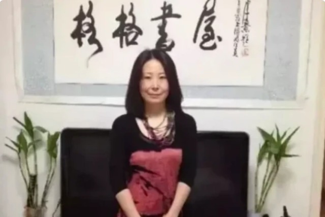 慈禧非常|慈禧年轻时究竟有多美?五世外孙女曝光,两人简直如出一辙