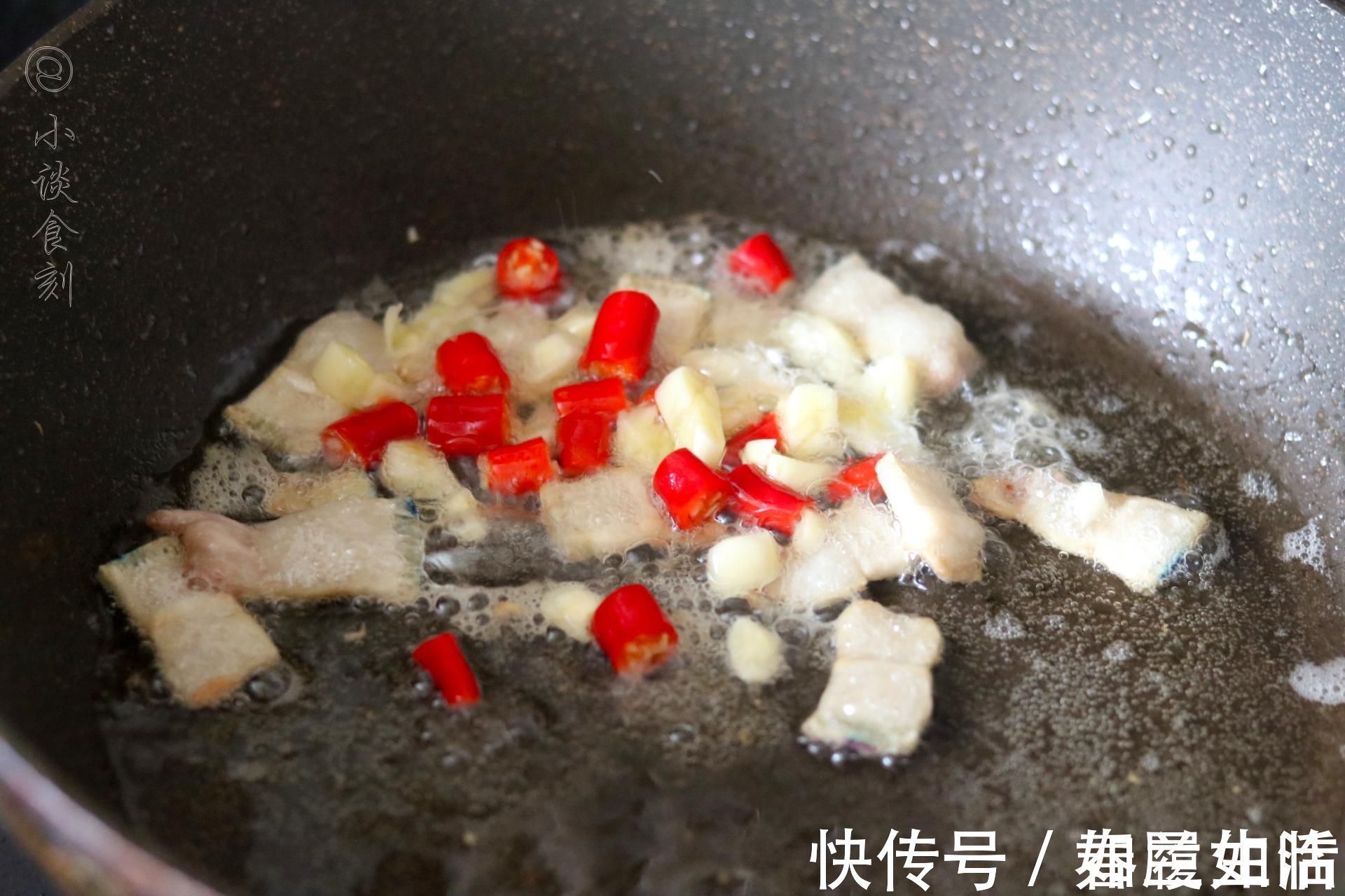 斜刀状|入秋后，山药莲藕不如它，1块钱一斤，营养美味又滋补，媲美人参