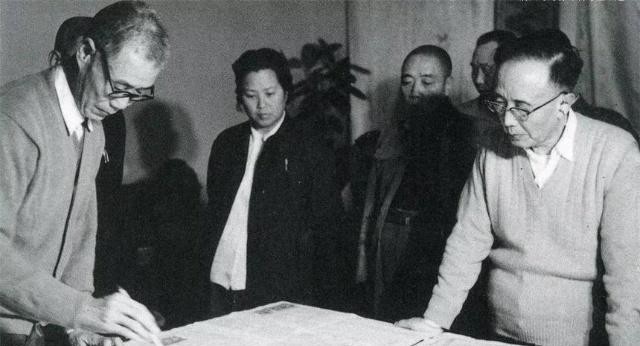 诠释|郭沫若因女人与鲁迅互怼,鲁迅只回10字,诠释郭沫若本性!