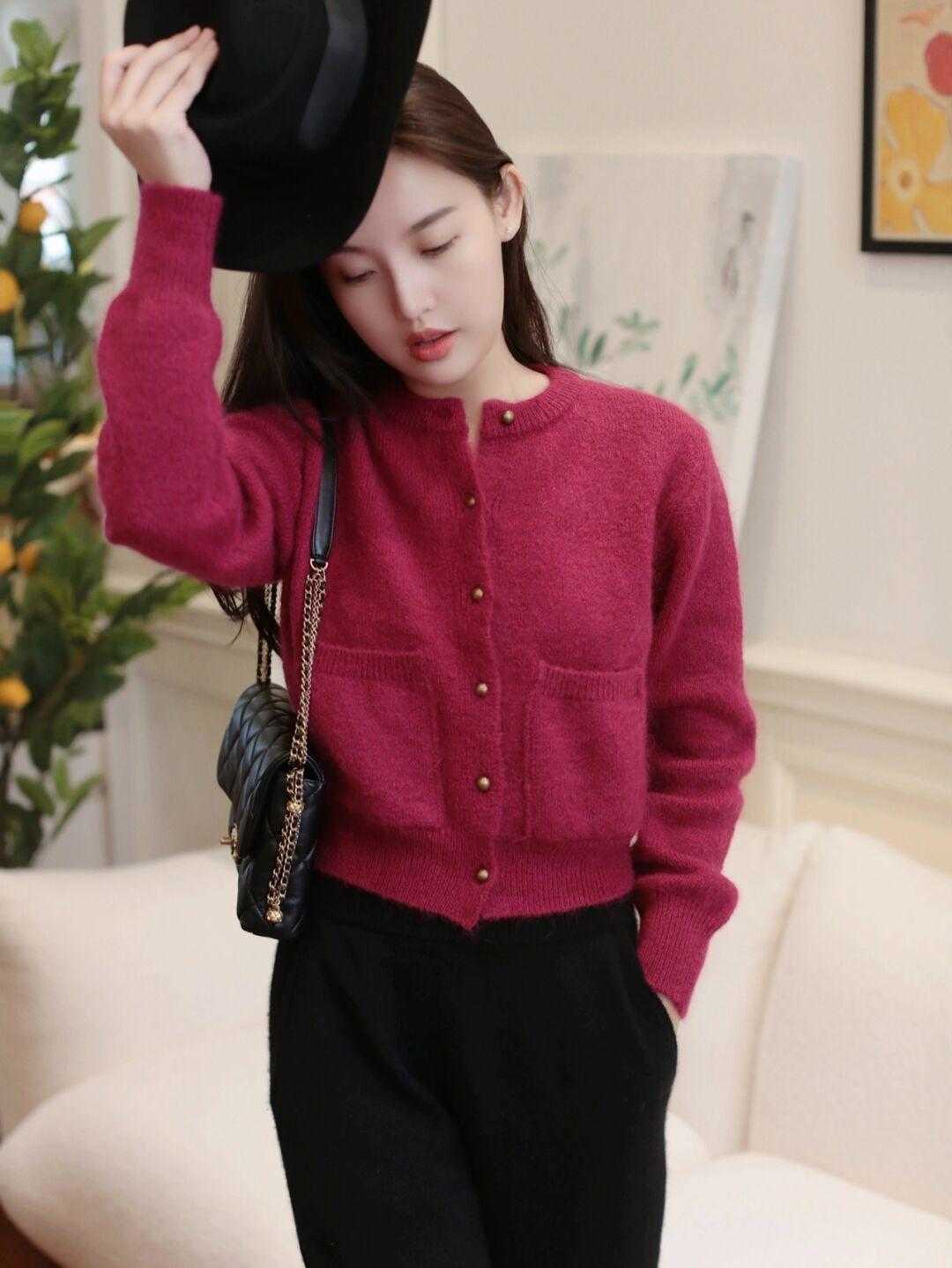 香风 叮叮叮!又到穿短款外套的季节了,还不知道买什么的,赶快码住