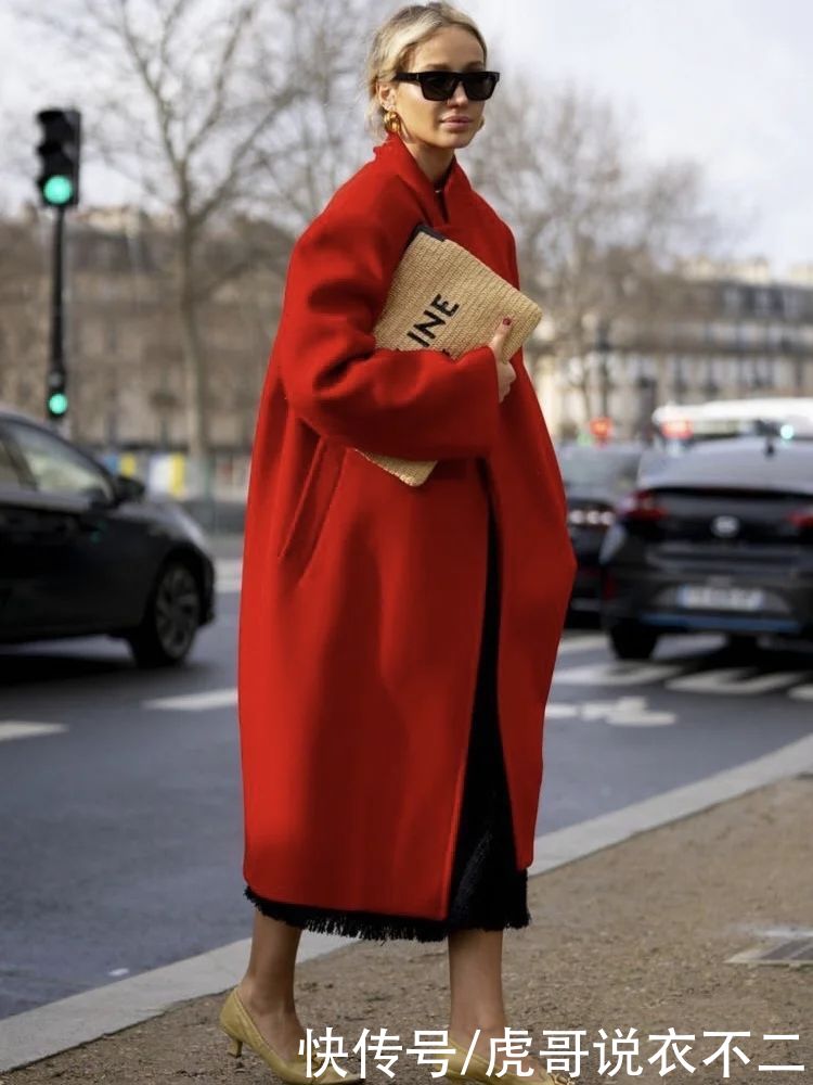 冬季怎么穿出高贵冷艳范？3种“红黑配”方案，好衣品手到擒来