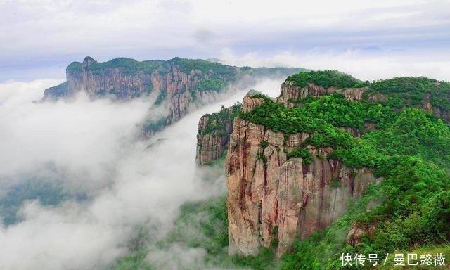 浙江有一新晋网红打开的，建在悬崖峭壁上，可欣赏山川壮丽的美景