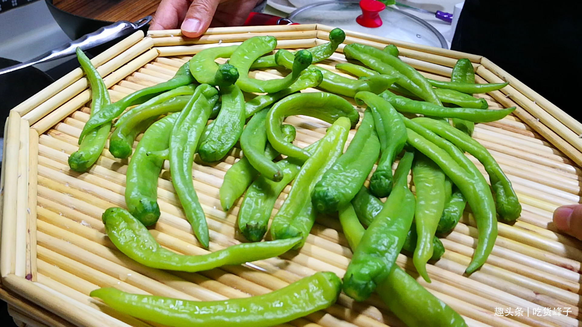 腌辣椒要牢记“5要点”,腌的辣椒耐放不发霉,咸香可口味道棒