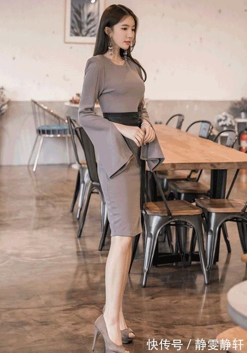 美女|美女穿搭:小姐姐爱穿性感紧身裙,婀娜多姿,婉约十足