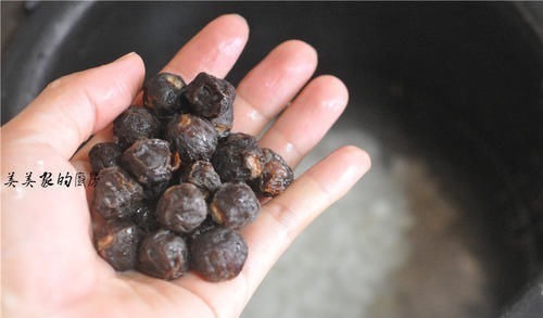 龙眼|山药和“它”是绝配,温和养脾胃,皱纹消失了,头发乌黑变柔顺