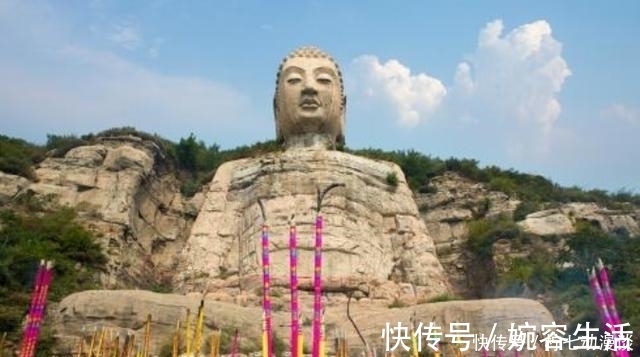 乐山大佛|63米高的“蒙山大佛”，消失600年后再次问世，经历了什么坎坷？