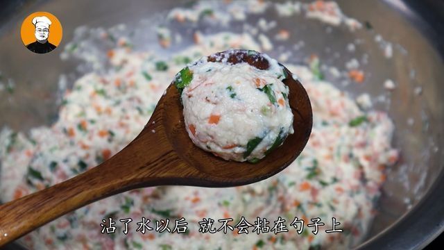 大厨教你炸豆腐丸子家常做法，步骤详细，外酥里嫩，太香了