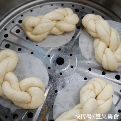 快来看看非油炸大麻花----蜂蜜奶香麻花