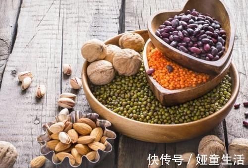 人手|各年龄血压、血糖、血脂、尿酸标准对照表,建议人手一份,收藏留用