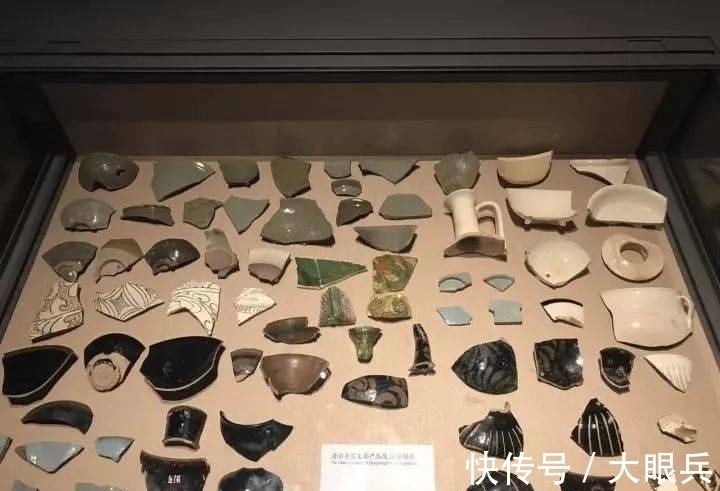 瓷胎&汝瓷釉色莹润,釉面似玉非玉胜似玉,世人皆为此沉迷!