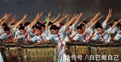 开幕式|东京奥运会开幕式:表演引吐槽,米希亚献唱,中国代表团登场太燃