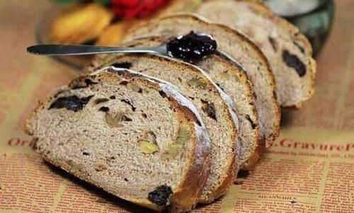 孩子|聪明妈妈多给孩子吃这4类食物, 益智又补钙, 孩子个高头脑更聪明