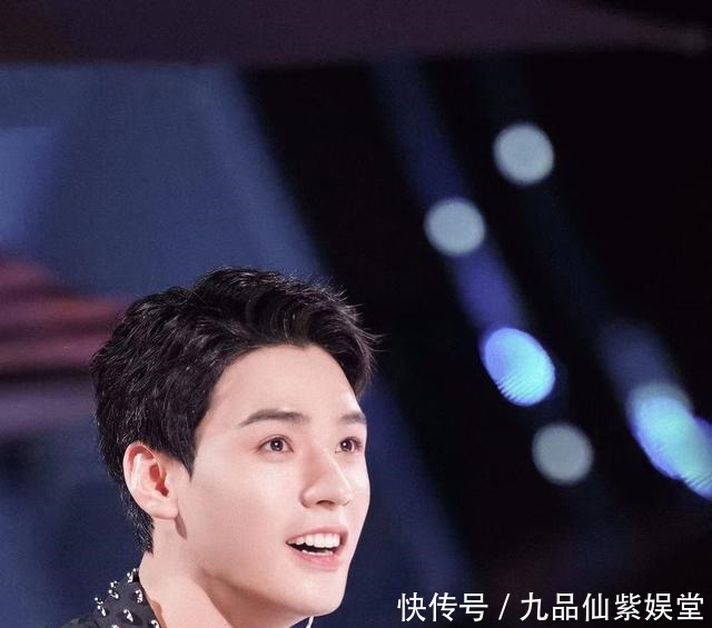 张哲瀚|浪浪钉一夜涨10万粉,外人等着看笑话,龚俊张哲瀚粉丝却空前和谐