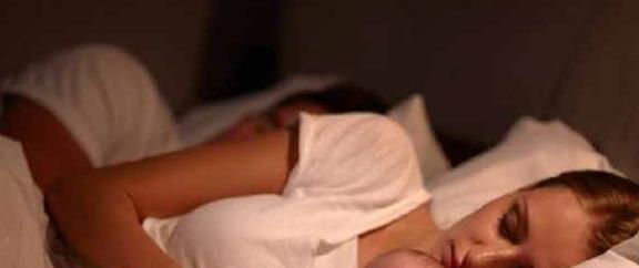 宝妈|宝宝到这个年纪,就要戒夜奶了,不然影响长个还影响大脑发育