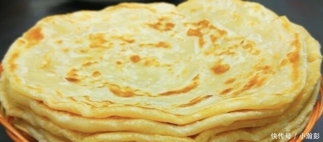外酥|早餐爱吃此饼，不放酵母，不发面，外酥里软，放凉了也不硬