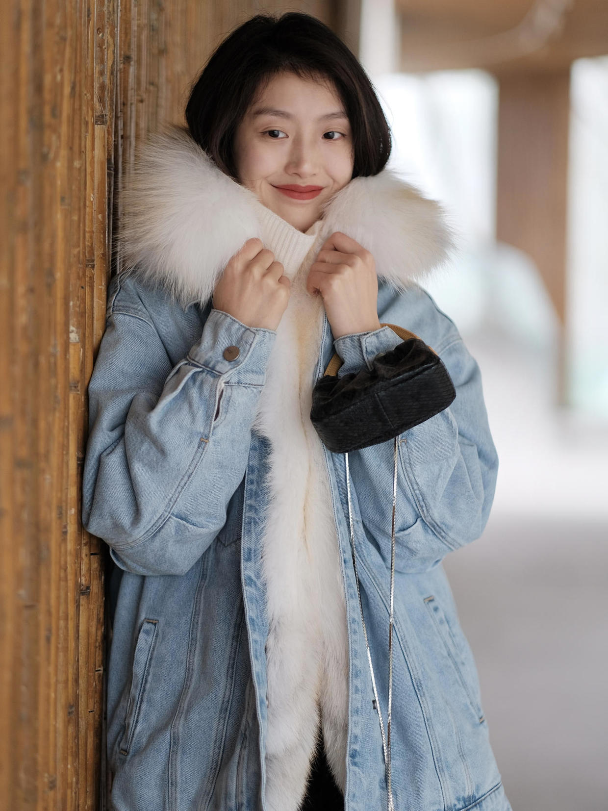 休闲感|牛仔外套也能穿出贵气感,这些搭配保暖舒适又洋气,谁穿谁美