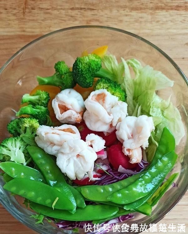 减肥餐|看完那些模特的减肥餐，回家照吃了7天，赘肉没有了，腰肢变瘦了