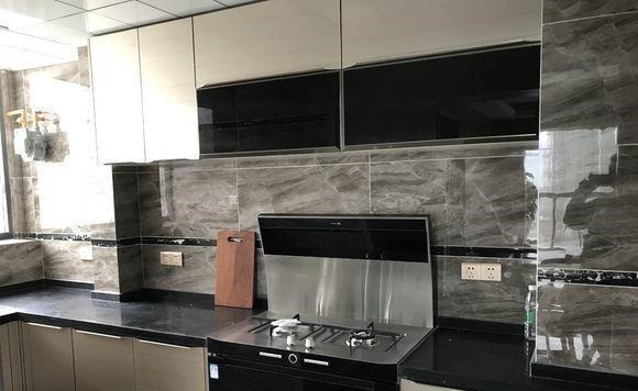 老城区|83㎡小三房，一进门玄关很抢眼，客厅是亮点，忍不住晒晒