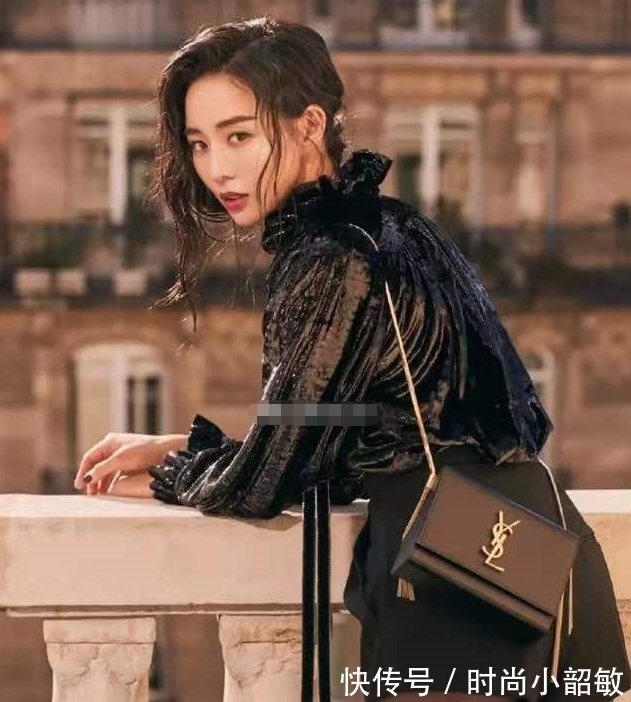 丝袜 38岁的张钧甯“丝袜腿”太美了，反光上衣配黑丝，性感又吸睛
